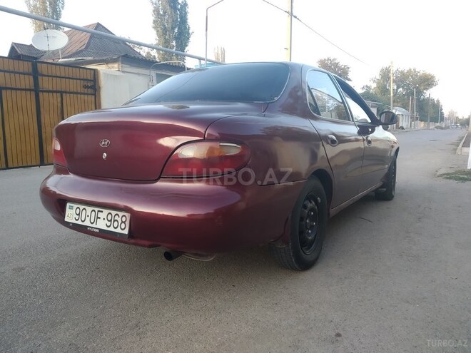 Hyundai Elantra 1998, 258,056 km - 2.0 l - Tovuz