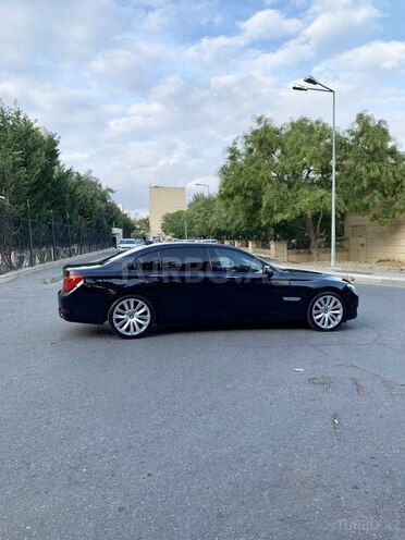 BMW 750 2010, 117,000 km - 4.4 л - Bakı
