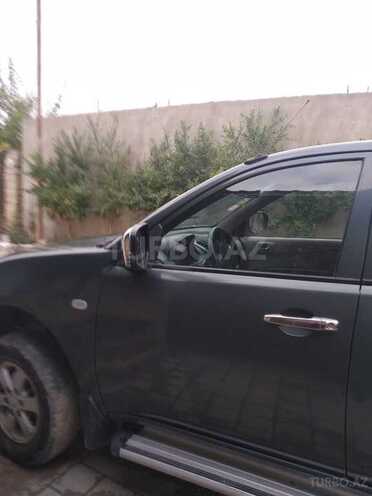 Mitsubishi L200 2011, 250,000 km - 2.5 l - Bakı