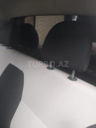 Mitsubishi L200 2011, 250,000 km - 2.5 l - Bakı