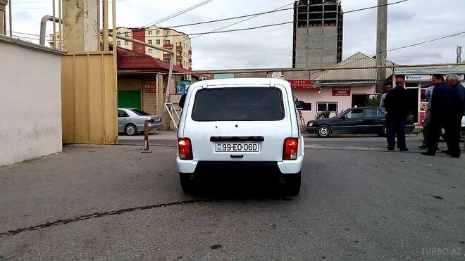 LADA (VAZ) Niva 2017, 110,000 km - 1.7 l - Bakı