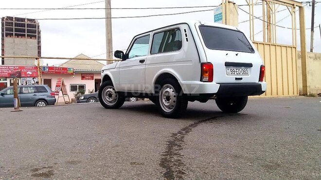 LADA (VAZ) Niva 2017, 110,000 km - 1.7 l - Bakı