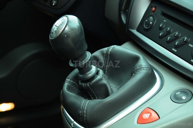 Renault Scenic 2006, 282,000 km - 1.5 l - Xırdalan
