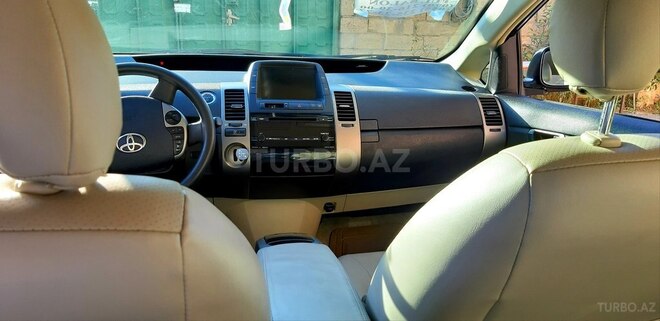 Toyota Prius 2008, 118,000 km - 1.5 l - Sumqayıt