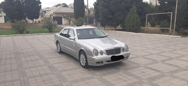 Mercedes E 220 2000, 409,000 km - 2.2 l - Xırdalan