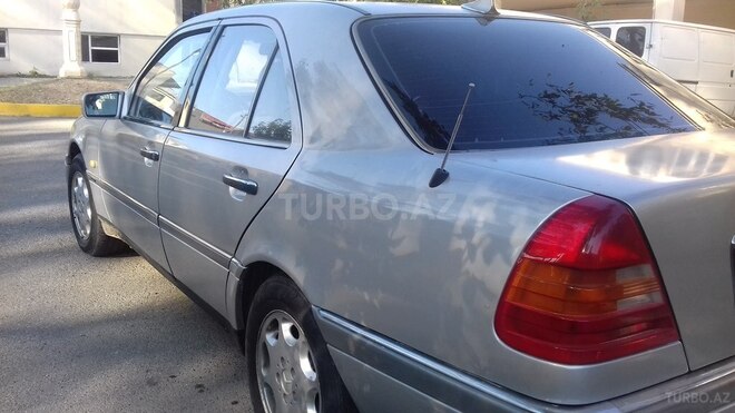 Mercedes C 200 1995, 801,443 km - 2.0 l - Bərdə