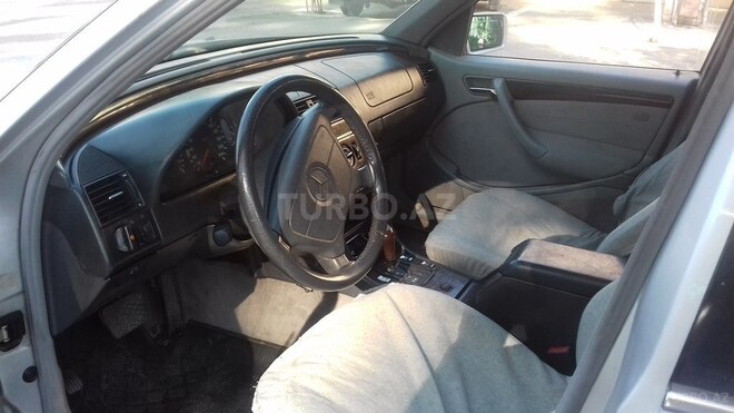 Mercedes C 200 1995, 801,443 km - 2.0 l - Bərdə
