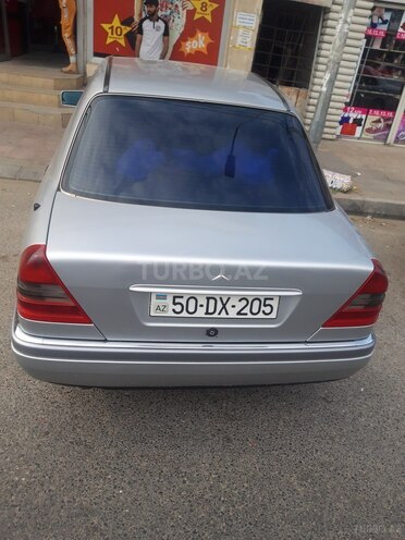 Mercedes C 180 1995, 256,000 km - 1.8 л - Bakı