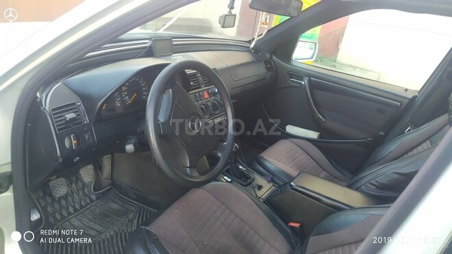 Mercedes C 180 1999, 325,000 km - 1.8 л - Xaçmaz
