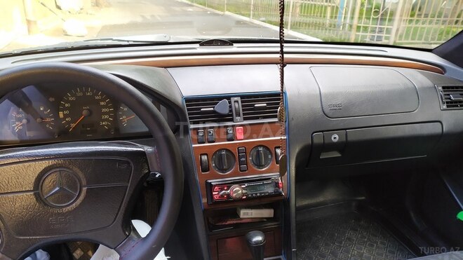 Mercedes C 200 1994, 351,219 km - 2.0 л - Bakı