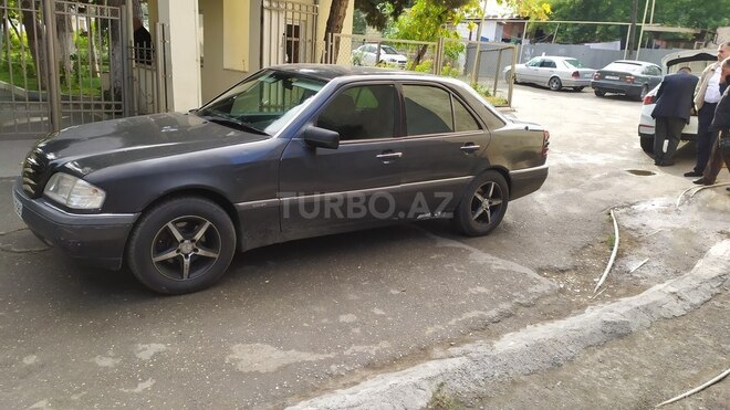 Mercedes C 200 1994, 351,219 km - 2.0 л - Bakı