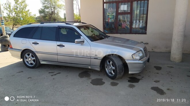 Mercedes C 180 1999, 325,000 km - 1.8 л - Xaçmaz