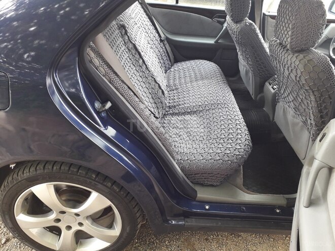 Mercedes E 230 1996, 260,000 km - 2.3 л - Sumqayıt
