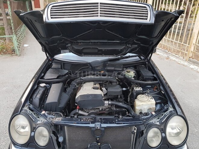 Mercedes E 230 1997, 245,000 km - 2.3 л - Bakı