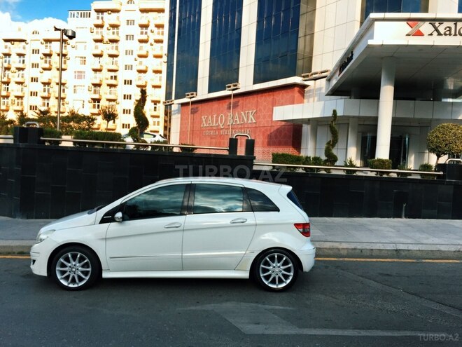 Mercedes B 170 2006, 104,000 km - 1.7 l - Bakı