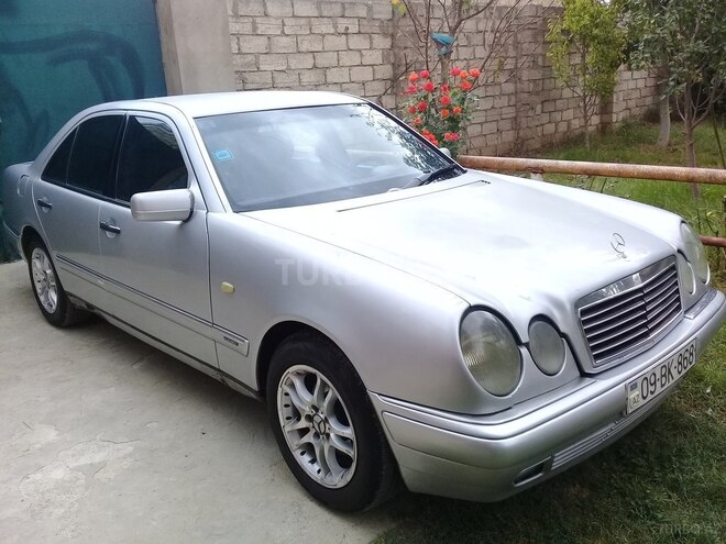 Mercedes E 250 1996, 350,800 km - 2.5 l - Bakı