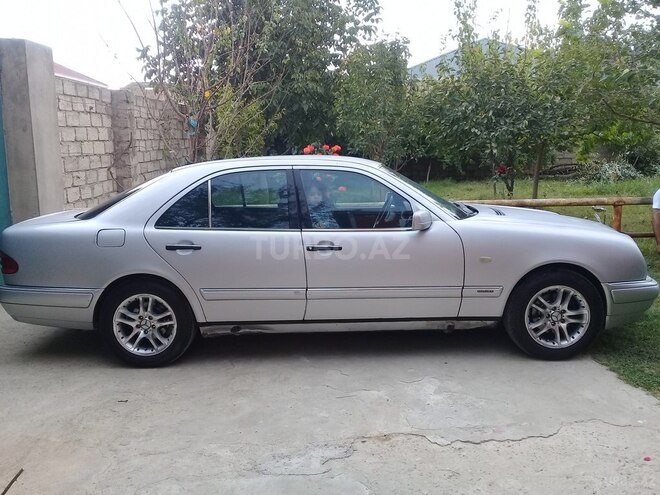 Mercedes E 250 1996, 350,800 km - 2.5 l - Bakı