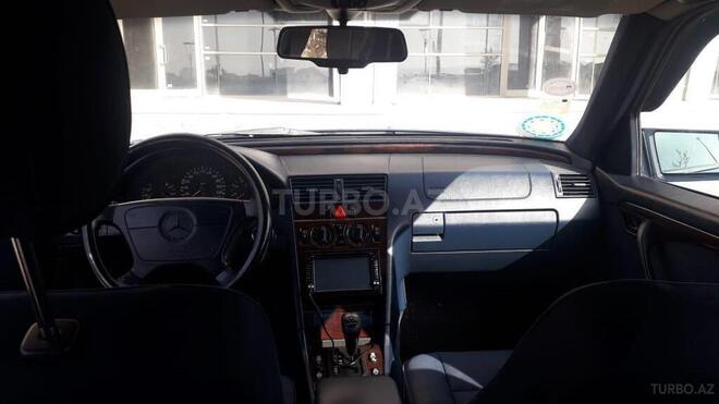 Mercedes C 230 1996, 285,000 km - 2.3 l - Bakı