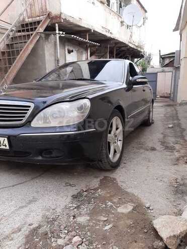 Mercedes S 320 1999, 204,000 km - 3.2 л - Qax