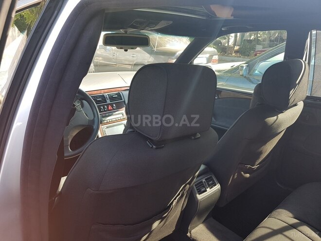 Mercedes E 220 2000, 296,540 km - 2.2 l - Bakı