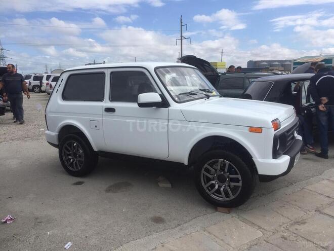 LADA (VAZ) Niva 2010, 245,000 km - 1.7 l - Sumqayıt