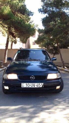 Opel Astra 1997, 240,000 km - 1.6 l - Bakı