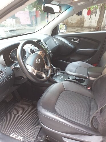 Hyundai ix35 2013, 107,500 km - 2.0 l - Bakı