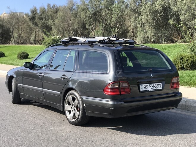 Mercedes E 220 1999, 308,000 km - 2.2 l - Bakı