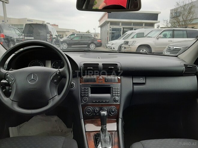 Mercedes C 220 2006, 175,000 km - 2.2 l - Bakı