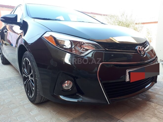 Toyota Corolla 2014, 118,000 km - 1.8 l - Bakı