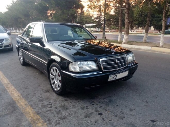 Mercedes C 230 1997, 248,000 km - 2.3 l - Sumqayıt