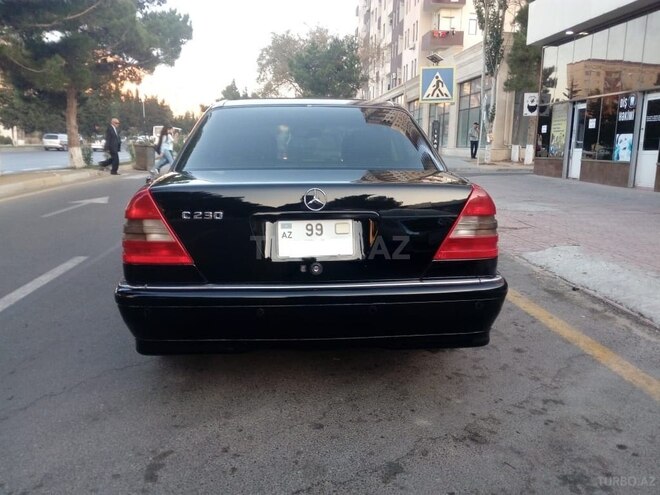 Mercedes C 230 1997, 248,000 km - 2.3 l - Sumqayıt