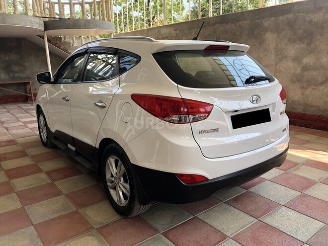 Hyundai ix35 2013, 110,000 km - 2.0 l - Bakı