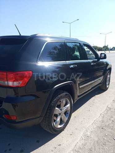 Jeep Grand Cherokee 2013, 124,000 km - 3.6 l - Bakı