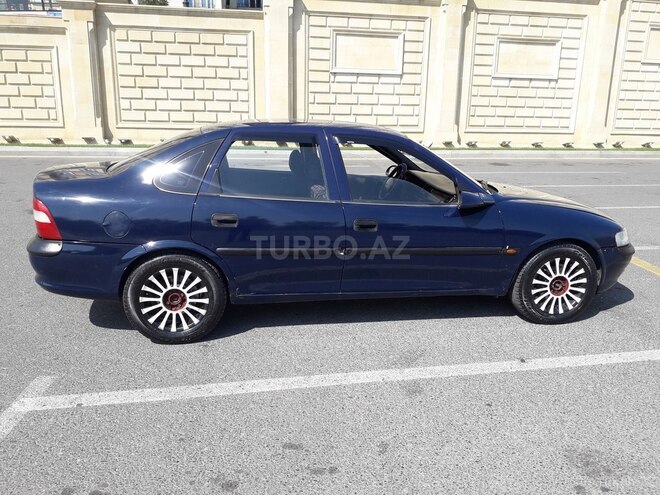 Opel Vectra 1998, 275,050 km - 1.6 l - Bakı