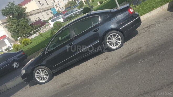 Volkswagen Passat 2005, 210,000 km - 2.0 l - Bakı