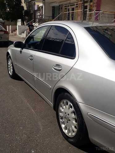 Mercedes E 240 2002, 296,000 km - 2.6 l - Bakı