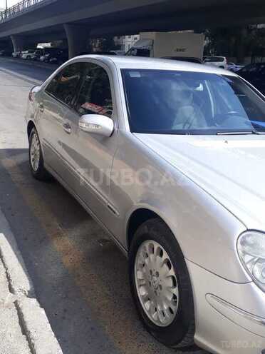 Mercedes E 240 2002, 296,000 km - 2.6 l - Bakı