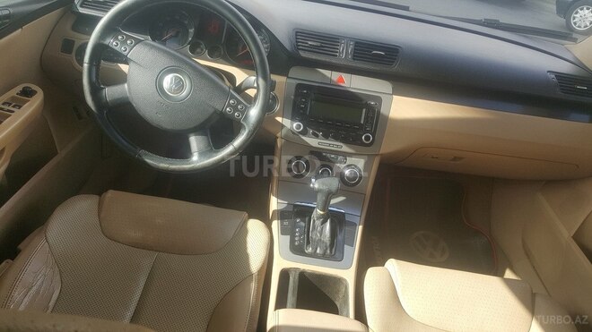 Volkswagen Passat 2005, 210,000 km - 2.0 l - Bakı