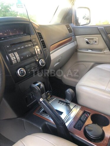 Mitsubishi Pajero 2007, 220,000 km - 3.0 л - Bakı