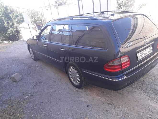 Mercedes E 240 2000, 250,000 km - 2.6 l - Bakı