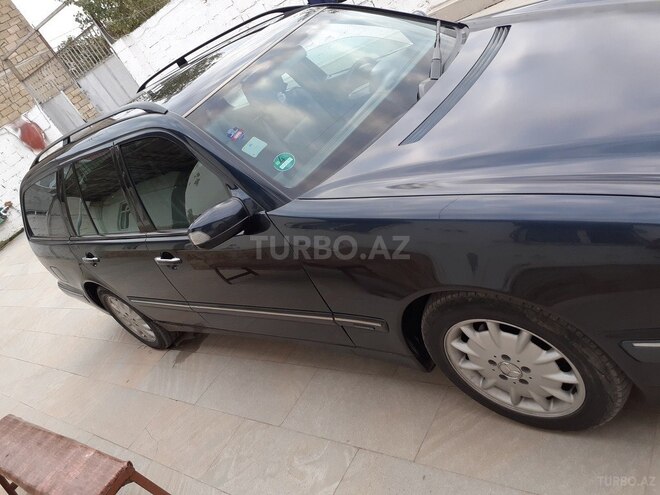 Mercedes E 240 2000, 250,000 km - 2.6 l - Bakı