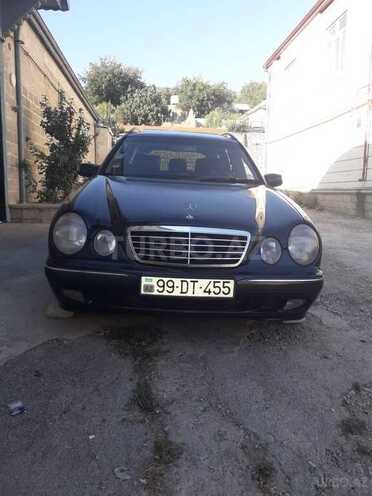 Mercedes E 240 2000, 250,000 km - 2.6 l - Bakı