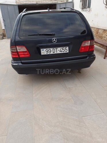 Mercedes E 240 2000, 250,000 km - 2.6 l - Bakı