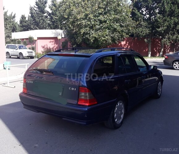 Mercedes C 220 2000, 382,200 km - 2.2 l - Bakı
