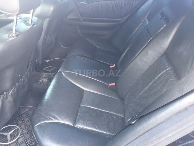 Mercedes E 240 1997, 300,000 km - 2.4 l - Bakı