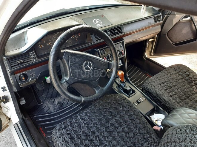 Mercedes E 200 1994, 464,000 km - 2.0 l - Mingəçevir