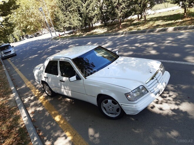 Mercedes E 200 1994, 464,000 km - 2.0 l - Mingəçevir