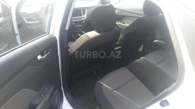 Hyundai Accent 2019, 9,000 km - 1.6 l - Bakı
