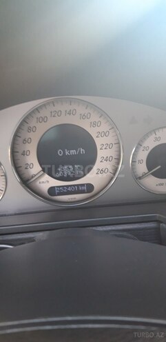 Mercedes E 260 2002, 258,000 km - 2.6 л - Zərdab